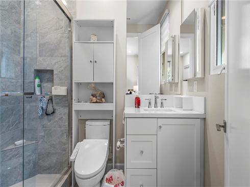 112  Green Rdg  , Irvine, CA