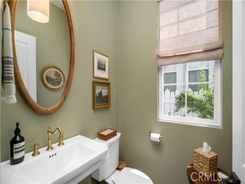 90  Winslow   Lane, Irvine, CA