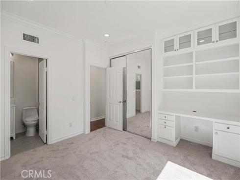 16  Spring Grv  , Irvine, CA