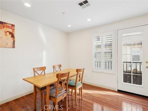 9 Bonsall 61 , Irvine, CA