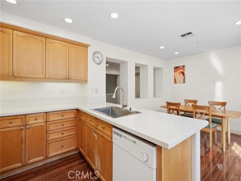 9 Bonsall 61 , Irvine, CA