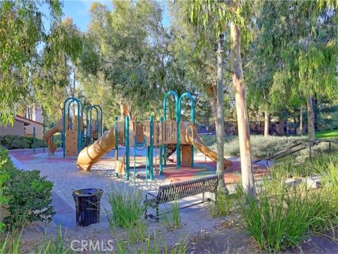 9 Bonsall 61 , Irvine, CA