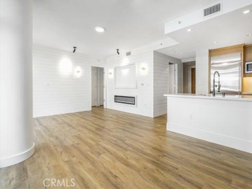 3131  Michelson  1402  Drive, Irvine, CA