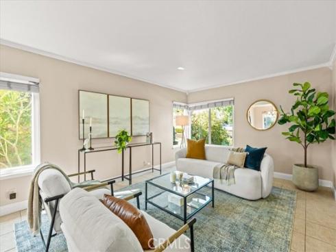 3  Christamon  , Irvine, CA