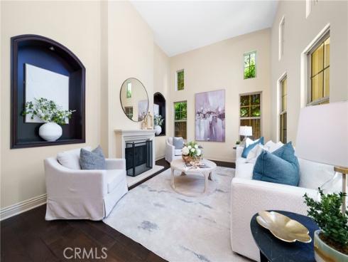 37 Triple Leaf , Irvine, CA