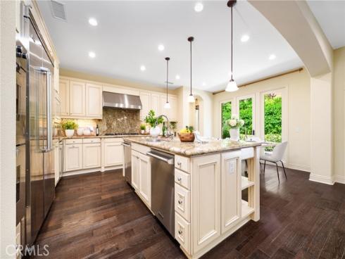 37 Triple Leaf , Irvine, CA