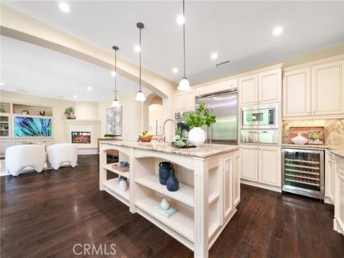 37 Triple Leaf , Irvine, CA