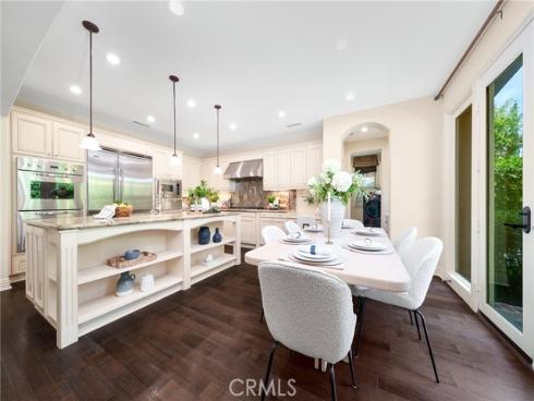 37 Triple Leaf , Irvine, CA