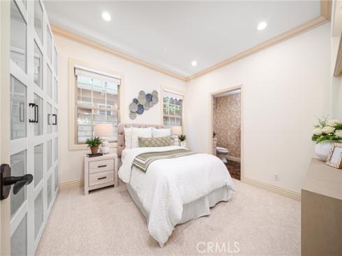 37 Triple Leaf , Irvine, CA