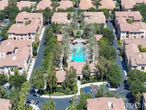37 Triple Leaf , Irvine, CA