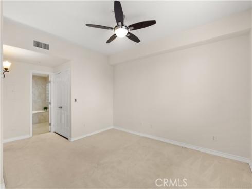 2243  Martin  207 , Irvine, CA