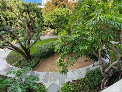 2243  Martin  207 , Irvine, CA