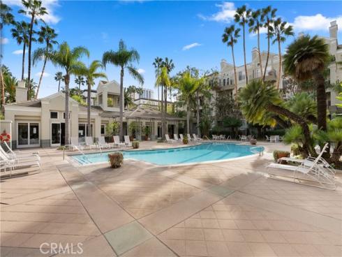 2243  Martin  207 , Irvine, CA