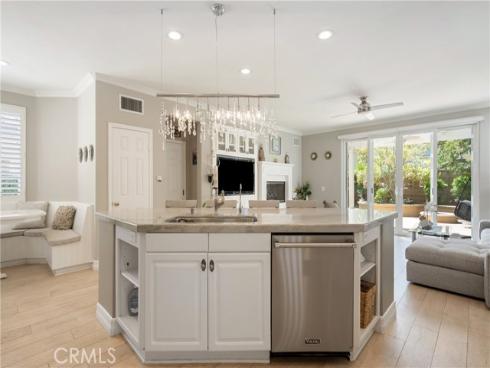 24 Malibu , Irvine, CA