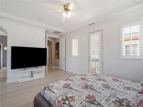 24 Malibu , Irvine, CA