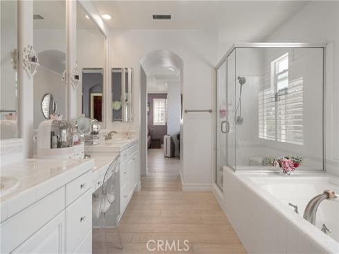 24 Malibu , Irvine, CA