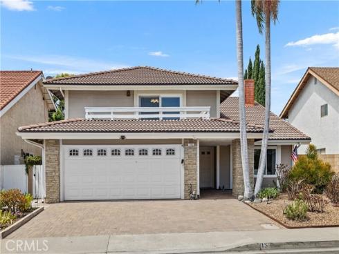 15  Colonial  , Irvine, CA