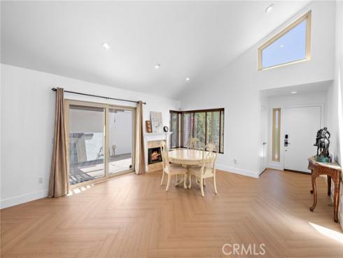 18  Navarre  133 , Irvine, CA