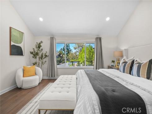 30 Woodland Drive, Irvine, CA