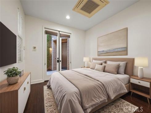 21  Land Bird  , Irvine, CA