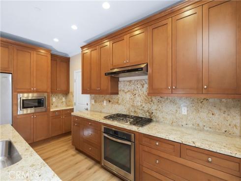 220  Kempton  , Irvine, CA