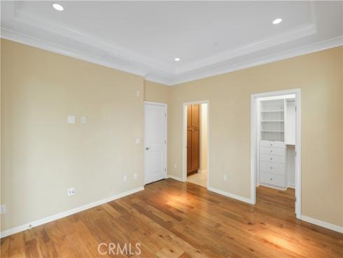 220  Kempton  , Irvine, CA