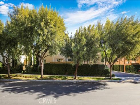 220  Kempton  , Irvine, CA