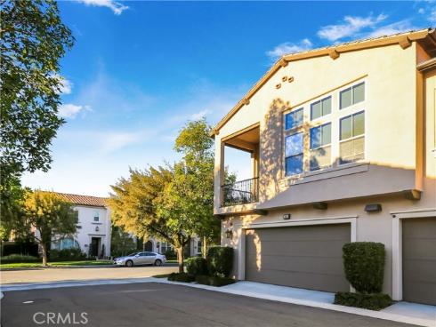 220  Kempton  , Irvine, CA