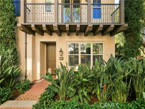 220  Kempton  , Irvine, CA