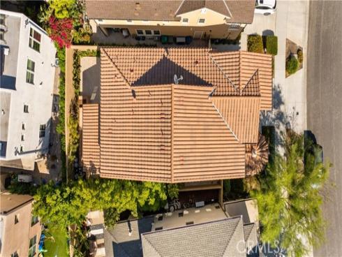 105  newall  , Irvine, CA