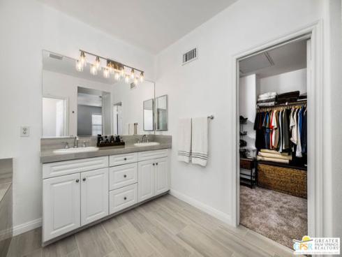 50 Vintage , Irvine, CA