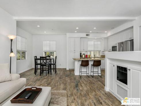 50 Vintage , Irvine, CA