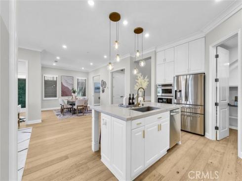 61 Acorn Glen , Irvine, CA