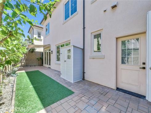 61 Acorn Glen , Irvine, CA