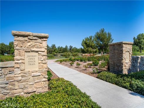 61 Acorn Glen , Irvine, CA