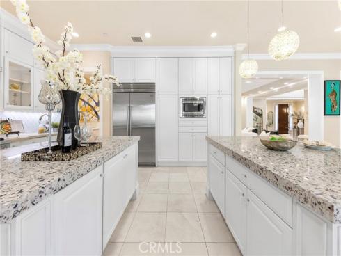 123  Calderon  , Irvine, CA