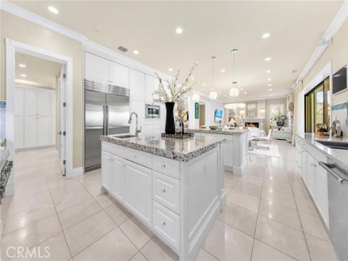 123  Calderon  , Irvine, CA