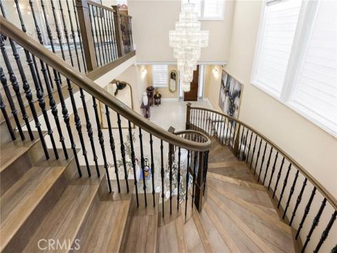 123  Calderon  , Irvine, CA