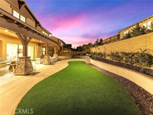 123  Calderon  , Irvine, CA