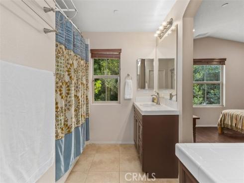 68  Elysian  , Irvine, CA