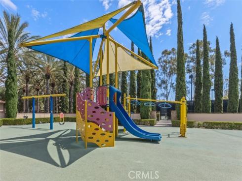 68  Elysian  , Irvine, CA