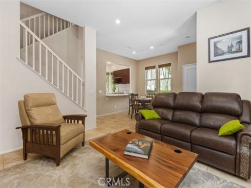 68  Elysian  , Irvine, CA