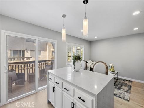 3 Summer Breeze , Irvine, CA