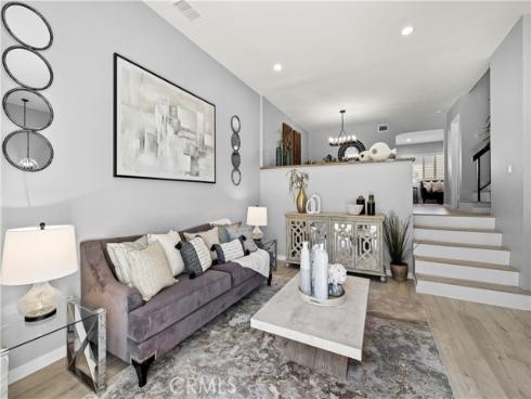 3 Summer Breeze , Irvine, CA