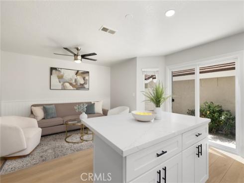 226  Greenmoor  95 , Irvine, CA