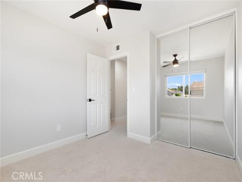 226  Greenmoor  95 , Irvine, CA