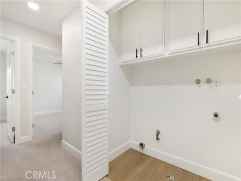 226  Greenmoor  95 , Irvine, CA