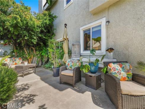 226  Greenmoor  95 , Irvine, CA