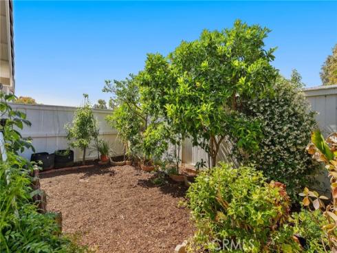 226  Greenmoor  95 , Irvine, CA