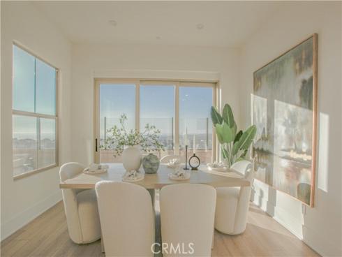 137 Oakstone , Irvine, CA